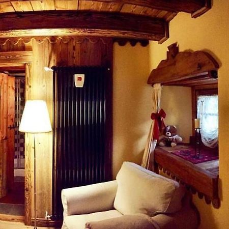 B&B Lo Djoua De Toueno Arvier Eksteriør bilde