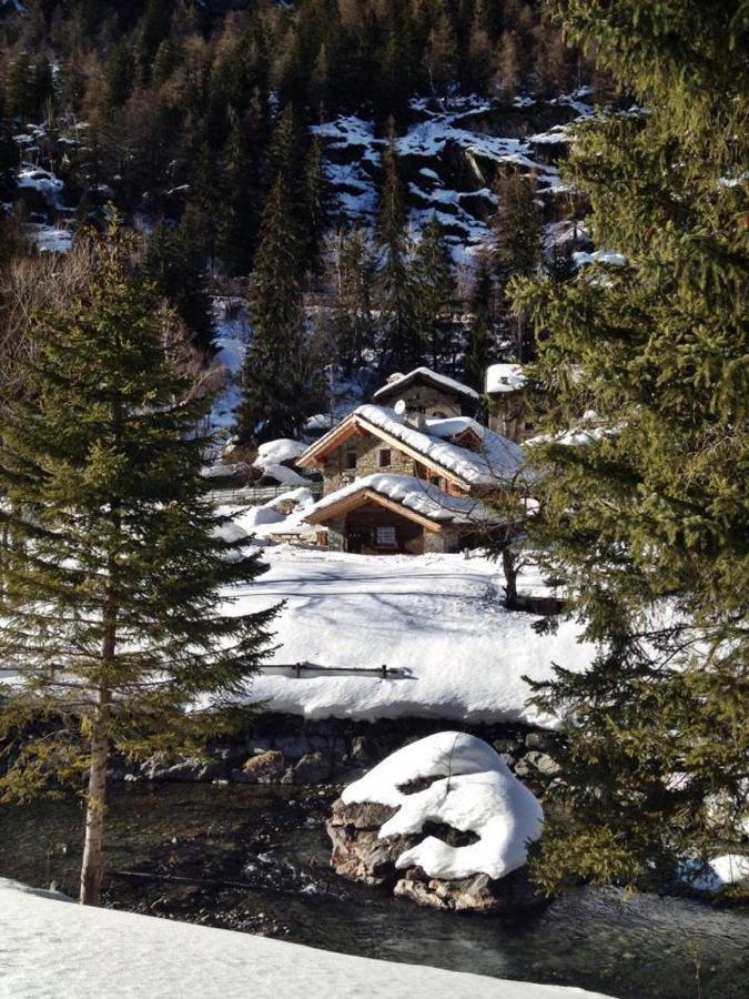 B&B Lo Djoua De Toueno Arvier Eksteriør bilde